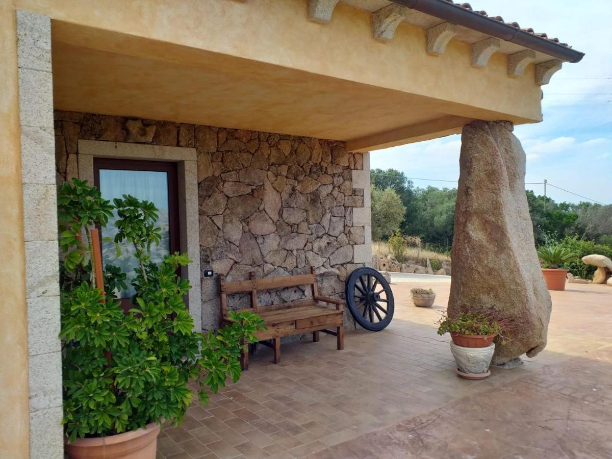 Locanda San Giacomo Sant'Antonio di Gallura Buitenkant foto