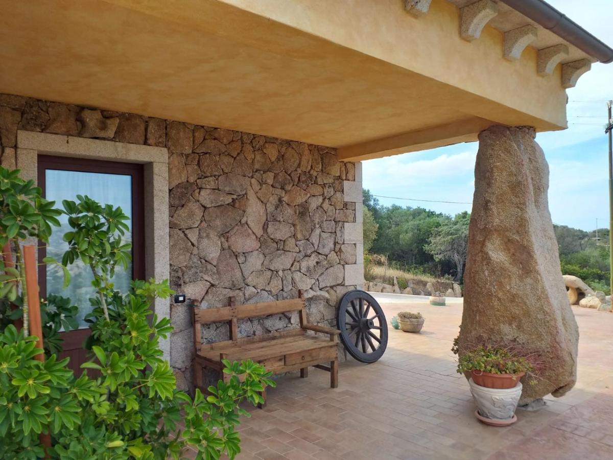 Locanda San Giacomo Sant'Antonio di Gallura Buitenkant foto