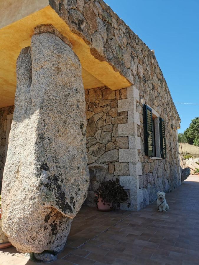 Locanda San Giacomo Sant'Antonio di Gallura Buitenkant foto