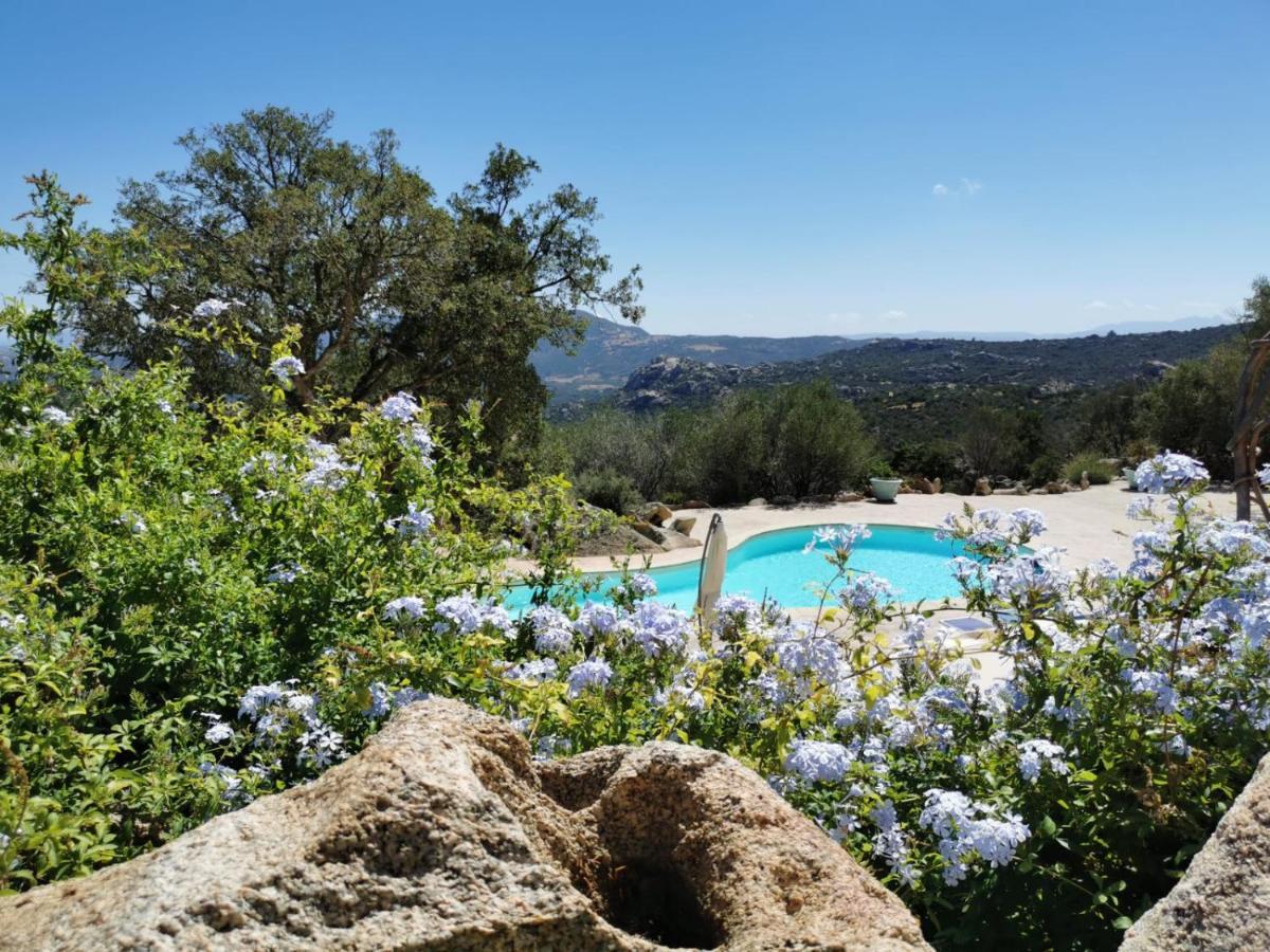 Locanda San Giacomo Sant'Antonio di Gallura Buitenkant foto