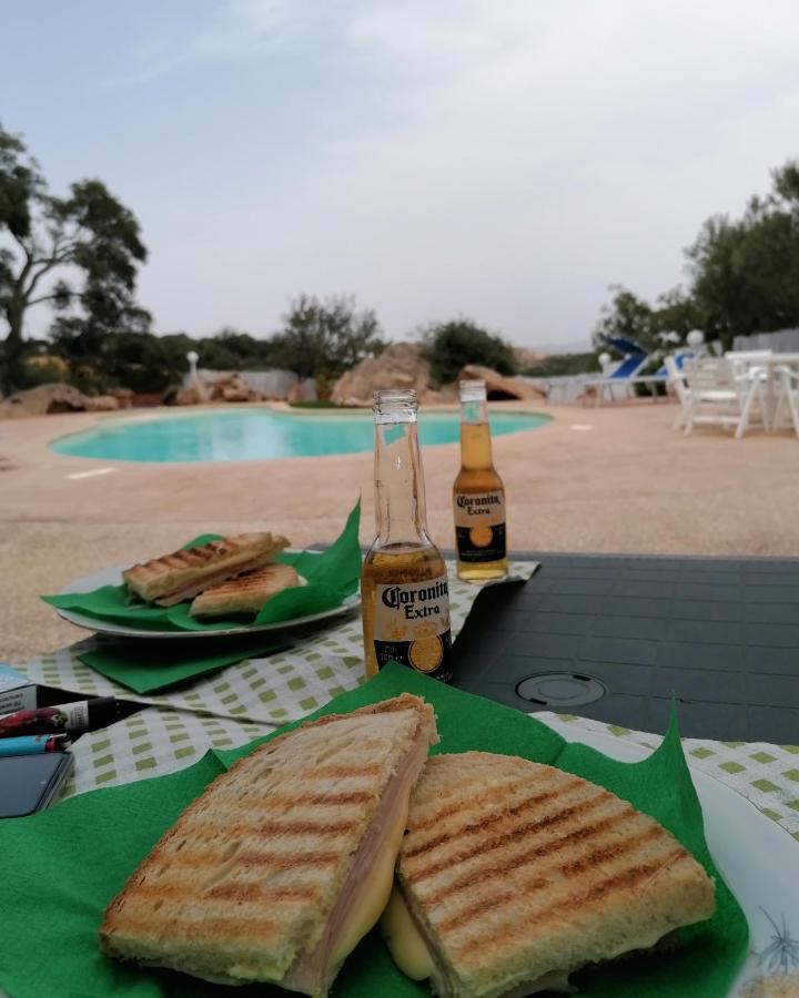 Locanda San Giacomo Sant'Antonio di Gallura Buitenkant foto